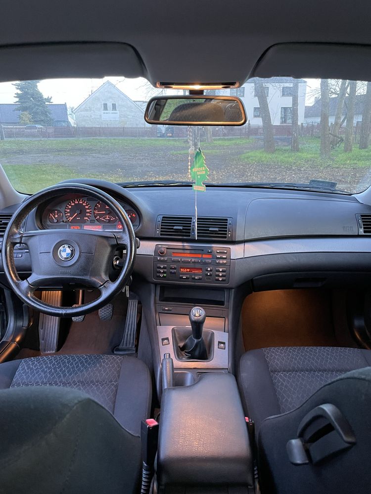 BMW 316TI Oryginalna farba bez rdzy i odprysków