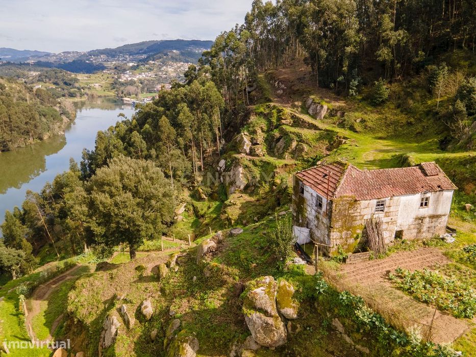 Quinta Com Margem Rio Douro