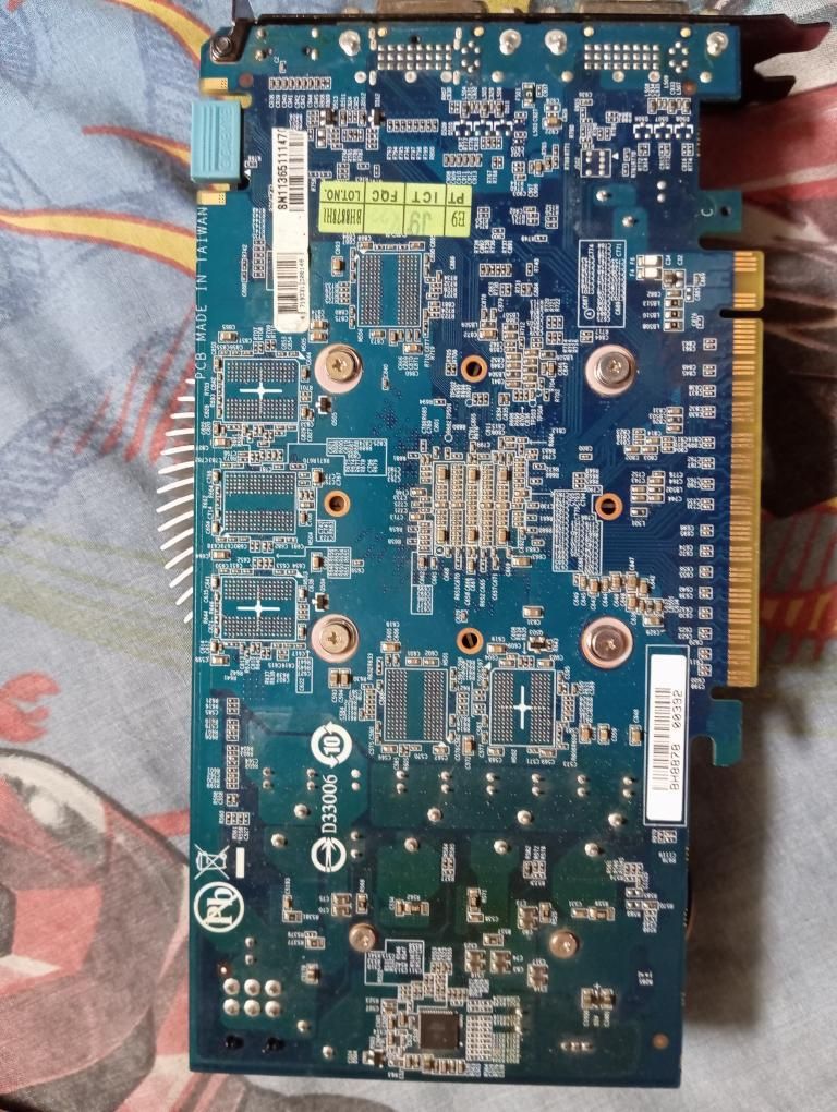 Gigabyte GeForce GTX 550