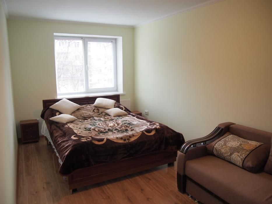 Квартира 2 кімнатна. Ивасюка,11, 7 хв. ходьби до бювету   Оренда