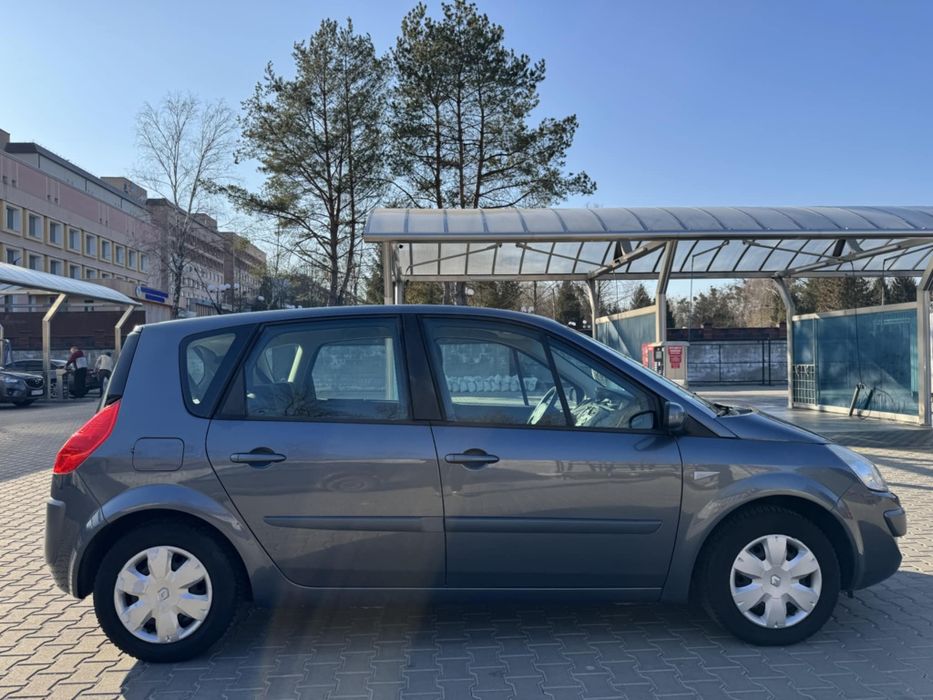 Рено  сценик 2          .