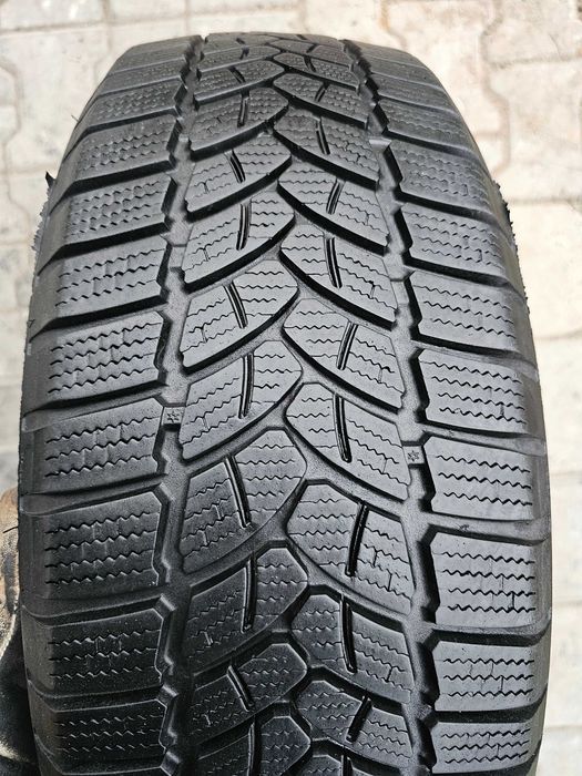 Zima Firestone 205/60 R16 6.5mm