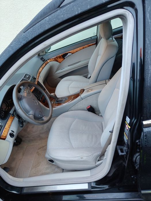 Mercedes w 211 kombi 2,7 automat hak holowniczy w211