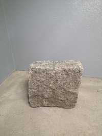 Kamień granitowy
