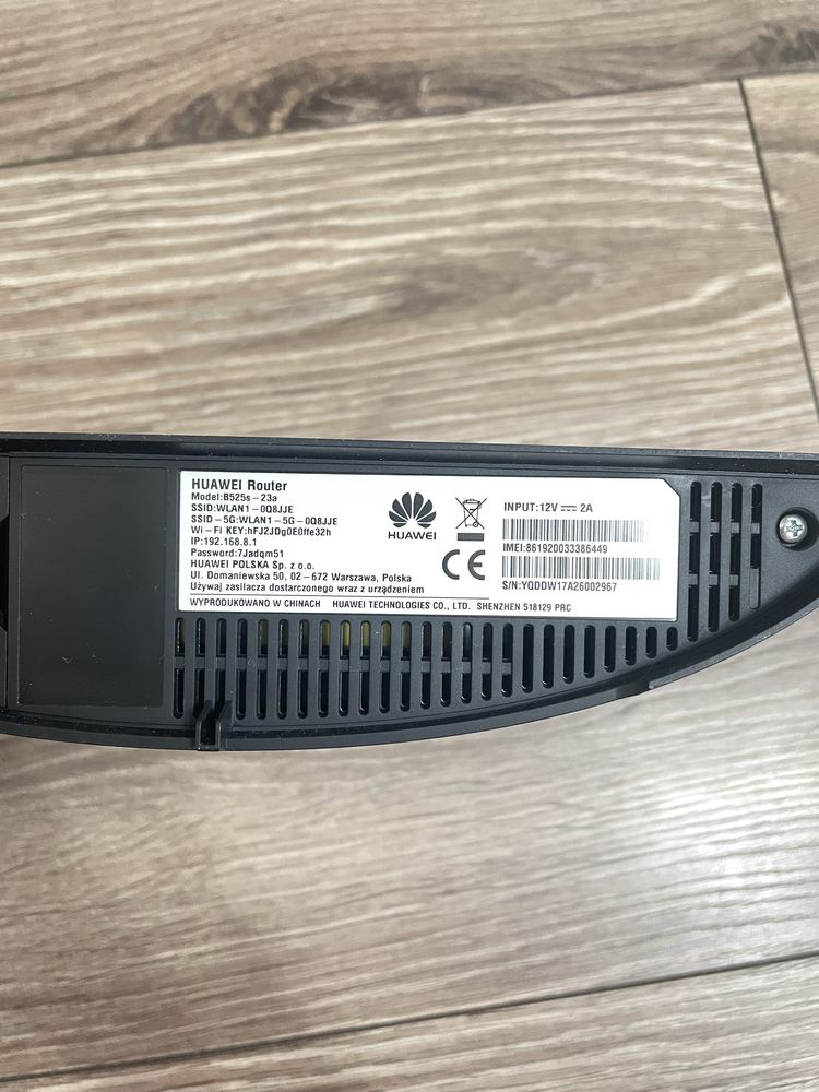 Router Huawei b525s