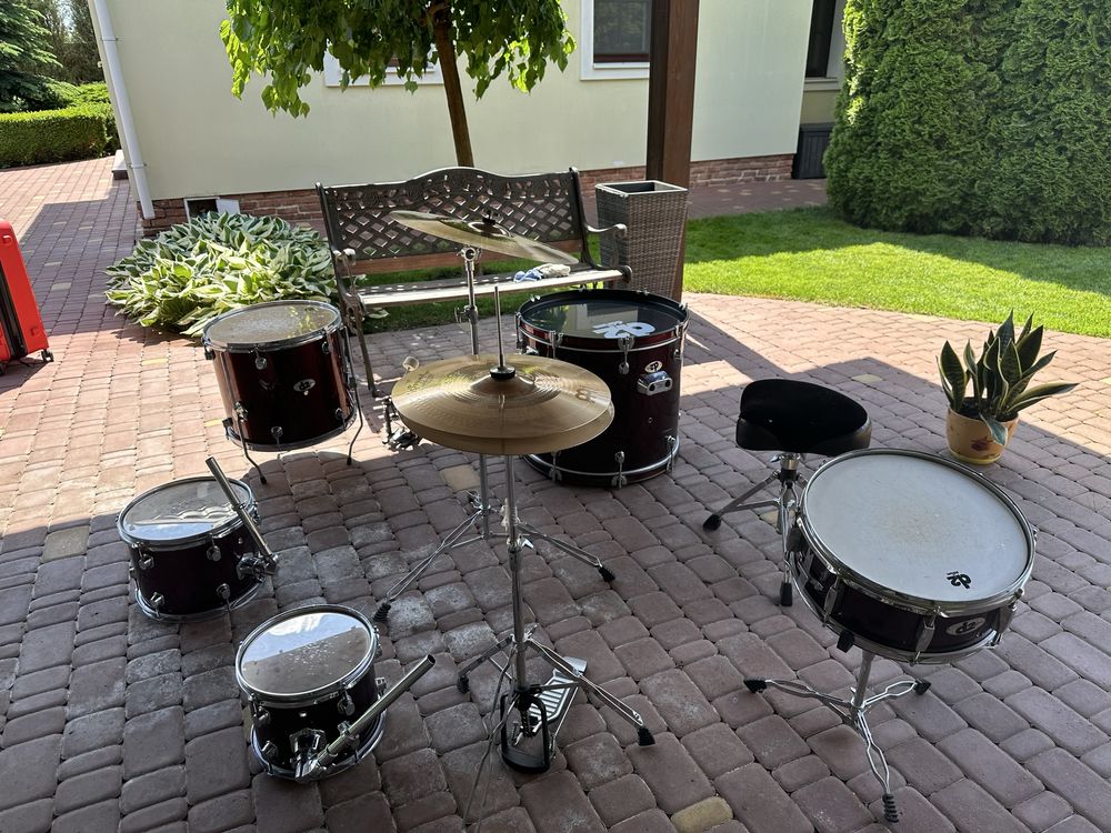 Барабанна установка d2 ddrum