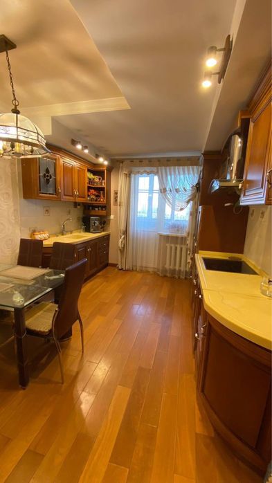 ЖК Корона Срібнокільська 1 метро Позняки оренда квартири Дарницький