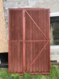 Drzwi garażowe brama z futryna 260x250