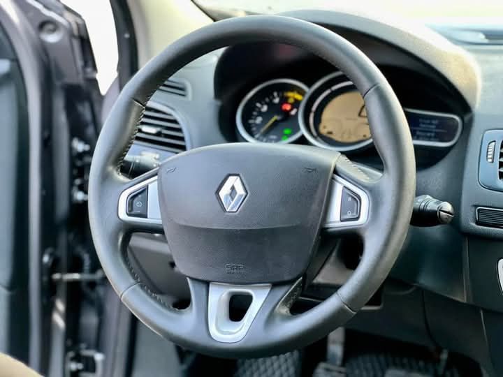 Renault Megane 2011 року