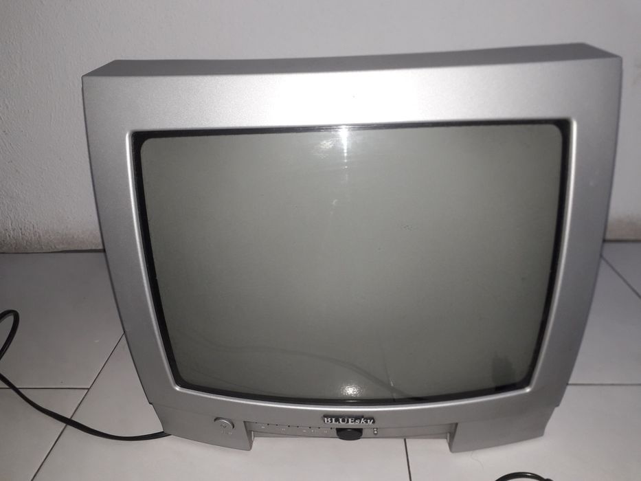 Televisão Bluesky 37cm