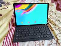Tablet Samsung Galaxy Tab S5e 6/128GB + oryginalne etui z klawiaturą