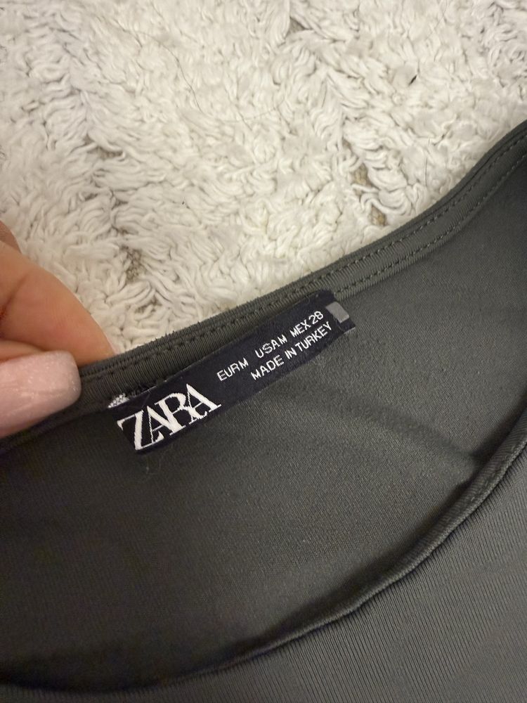 Брендовий боді zara хакі