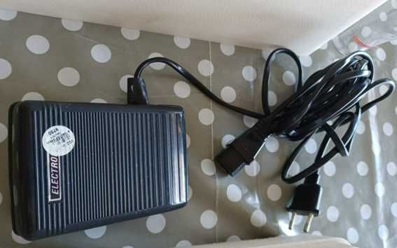 Máquina de Costura Oliva