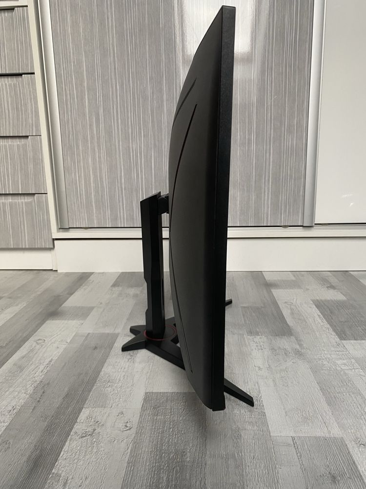 Monitor AOC G2 C32G2ZE 31.5" 240Hz