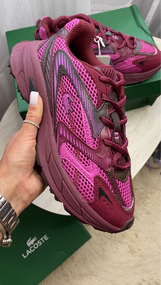 Кросівки Lacoste LOO3 Neo Shot на стопу 25 см