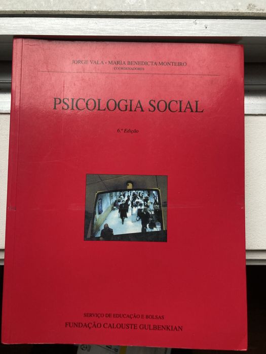 Livro de estudo de psicologia social, como novo