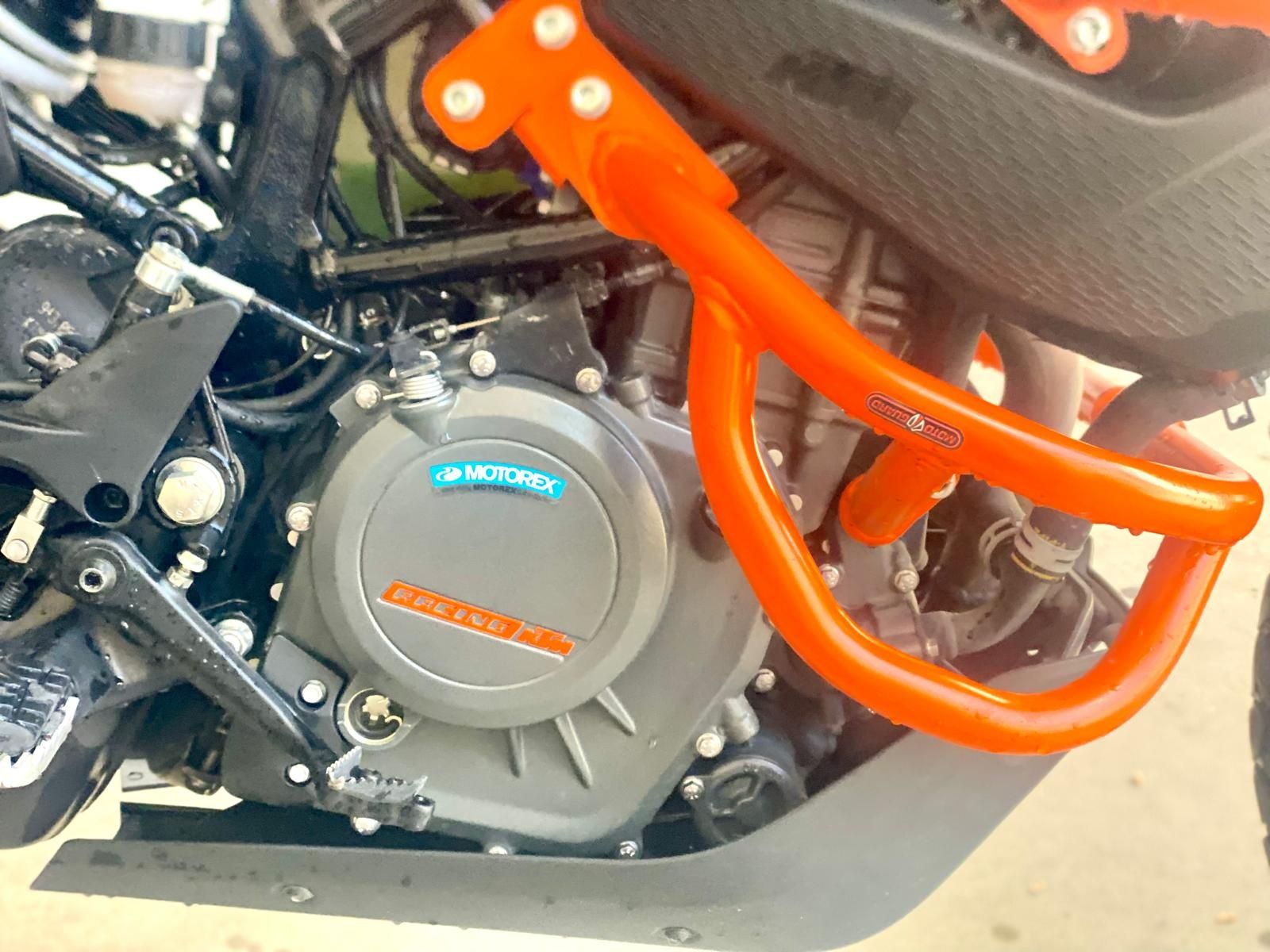 KTM 390 Adventure - vários extras