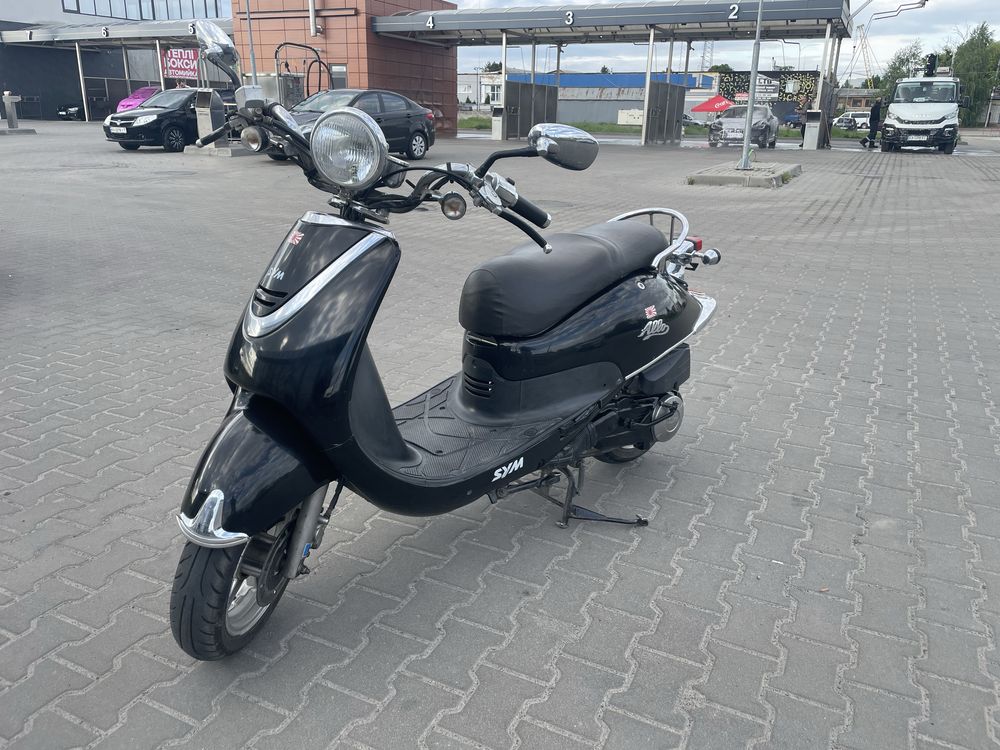 Продам  скутер в хорошем состояние
