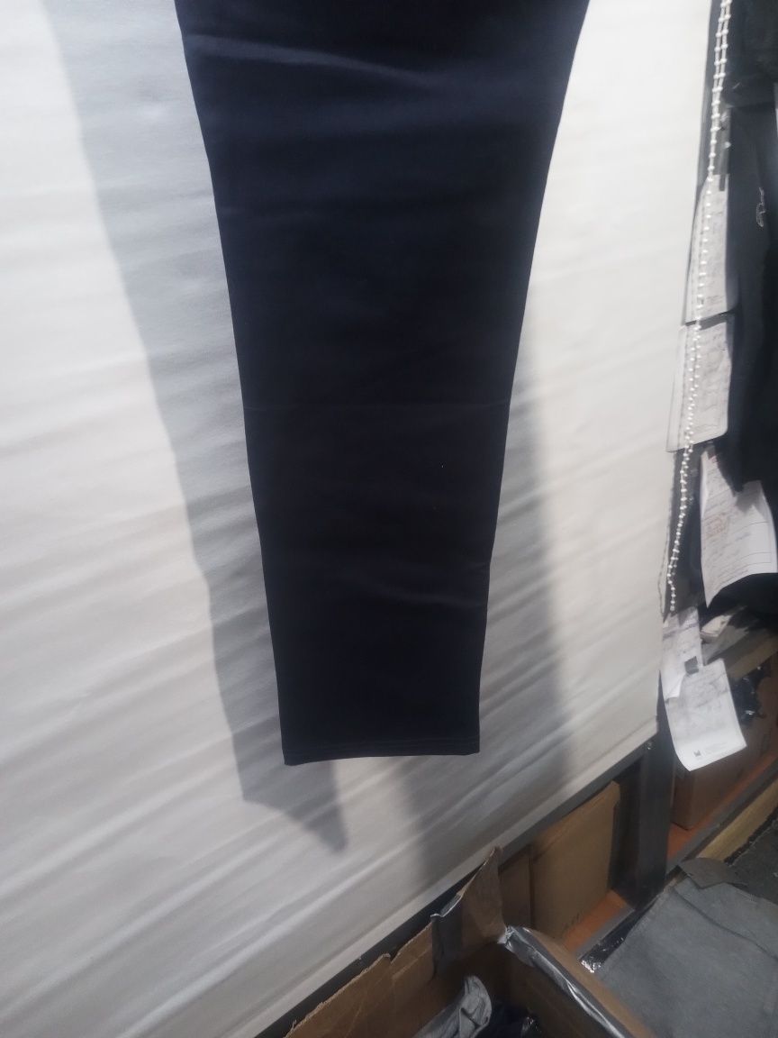 Spodnie plus size 4Xl dopasowują się do ciała 4 fasony i kolory