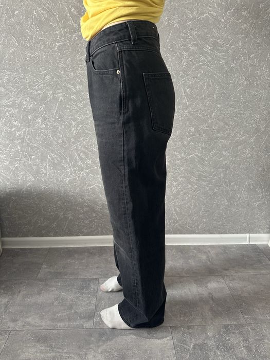 Джинси чорні ZARA 38р