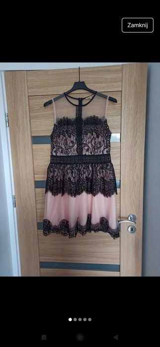 Śliczna sukienka mini, koronkowa Soky & Soka rozmiar L