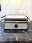 Grill kontaktowy RCKG-2200-F Royal Catering