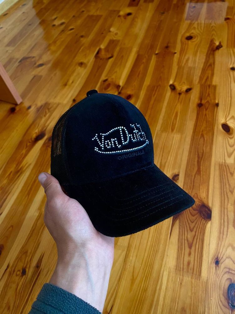 Кепка  von dutch