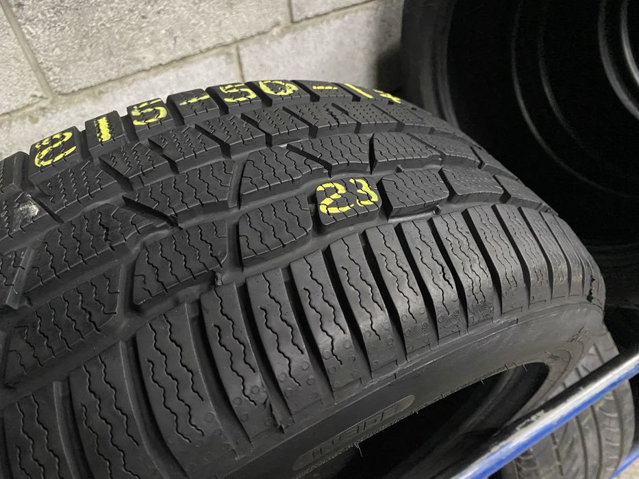 Зимові шини 215/50 R17 (95V) CONTINENTAL