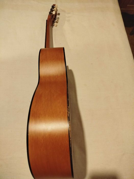 Guitarra acústica YAMAHA C30M