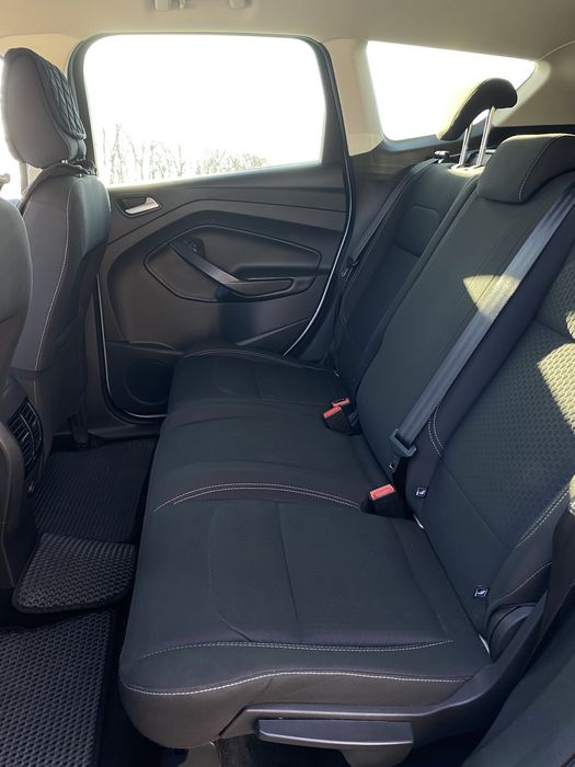 Продам Ford Kuga