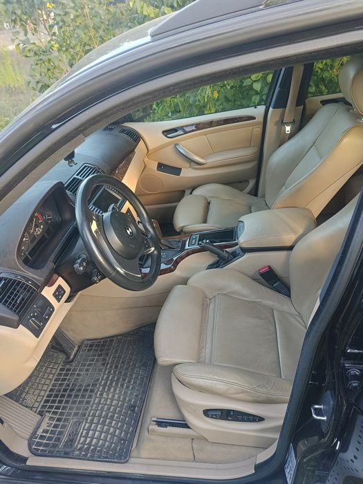 BMW X5 e53 3.0d 218km