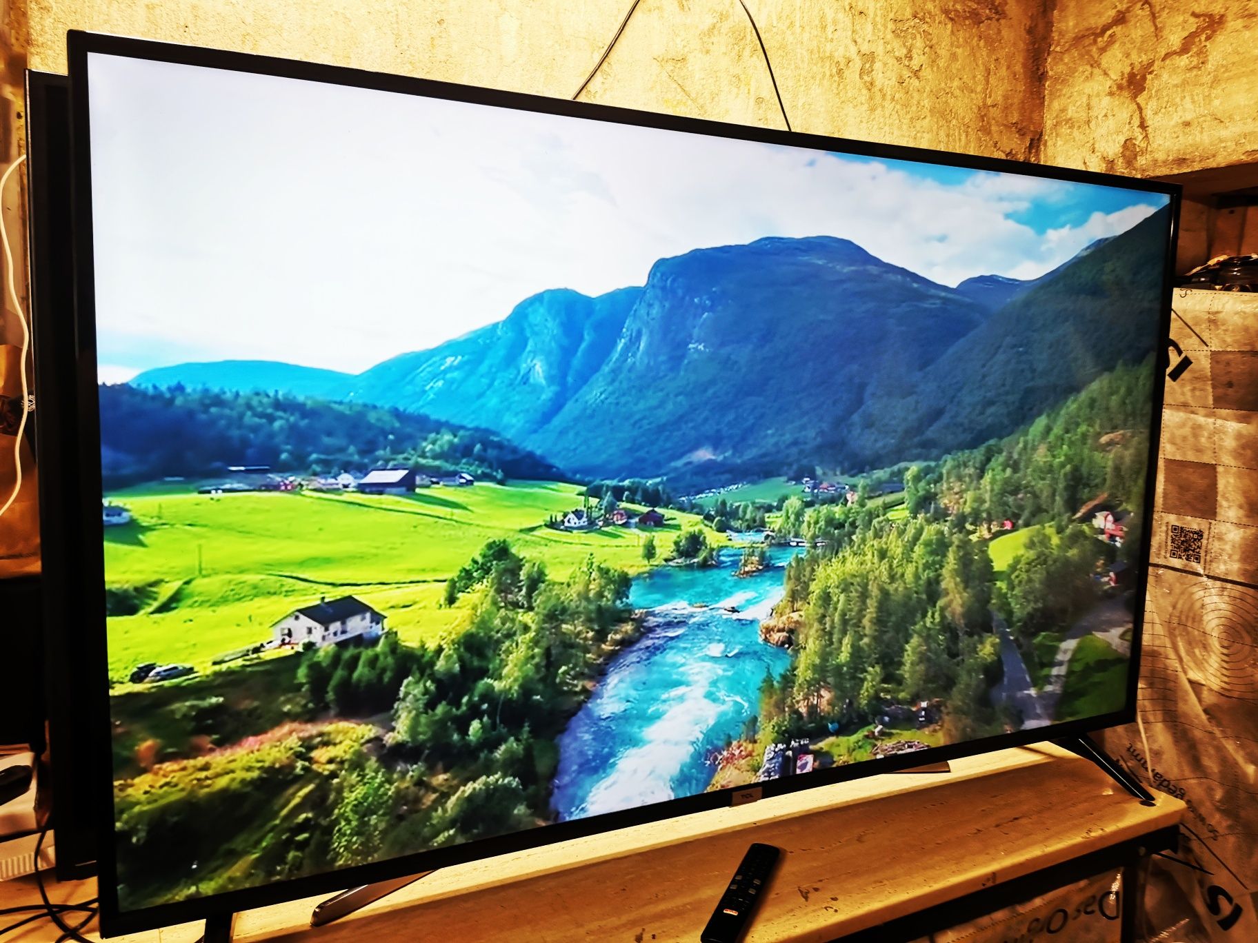 65"  Smart 4k hdr TV  wifi  telewizor 2019r led dvbt2 hevc gwarancja