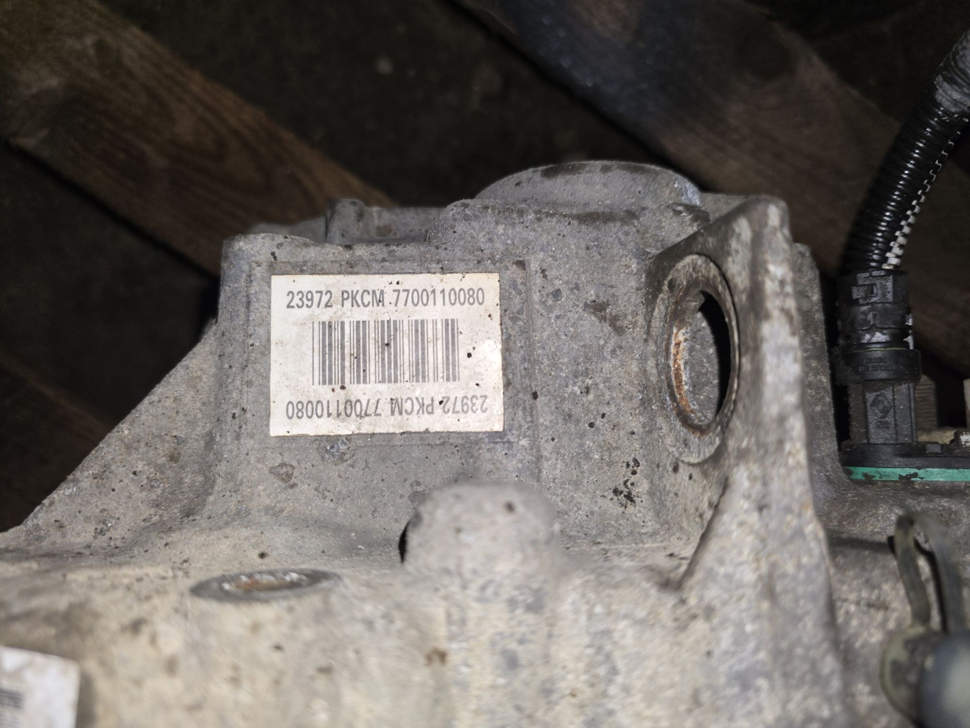 Skrzynia biegów Renault master 2.8  PF1AA019