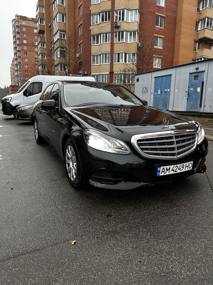 Аренда Mercedes-Benz E200