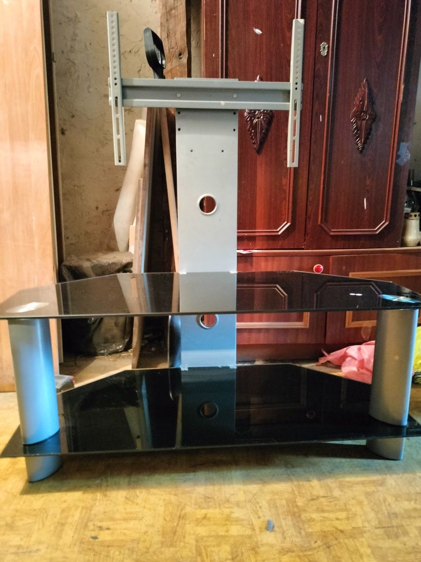 Szafka pod telewizor
