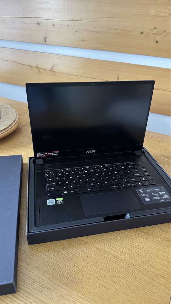 Gaming laptop MSI Stealth GS66 i9 32Gb 1Tb SSD - SUPER STAN - GWAR