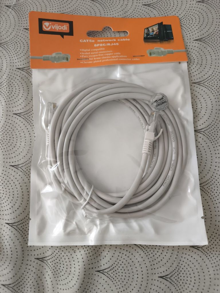 Kabel Ethernetowy Cat5e 8p8C/RJ45 3m/5m