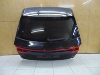 AUDI Q8 Крышка багажника