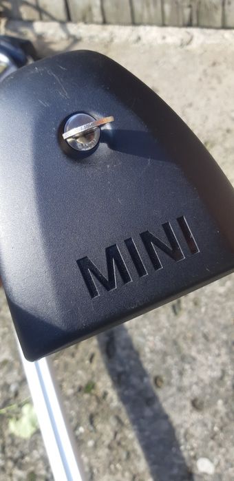 Bagażnik dachowy Mini na relingi belki oryginalne