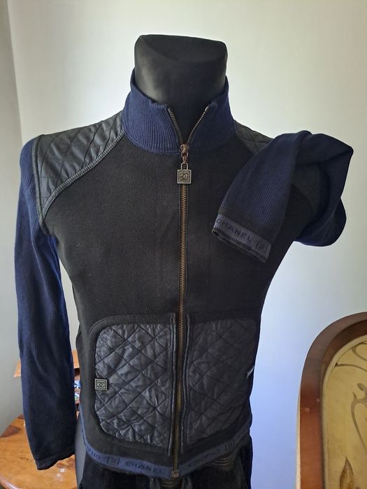 Orginalna Kurtka Chanel.Super look,dizajn.dzianina/ materiał roz. M