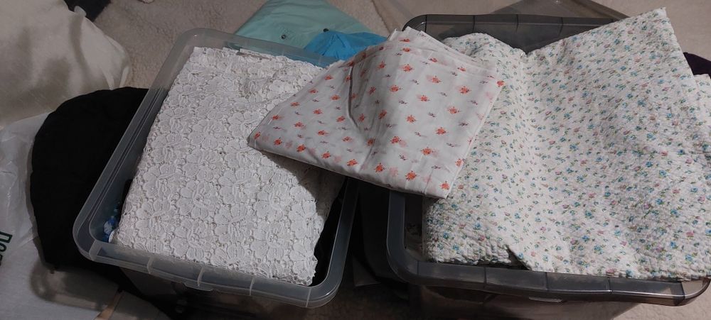 Тканини,різні відрізи, невживані