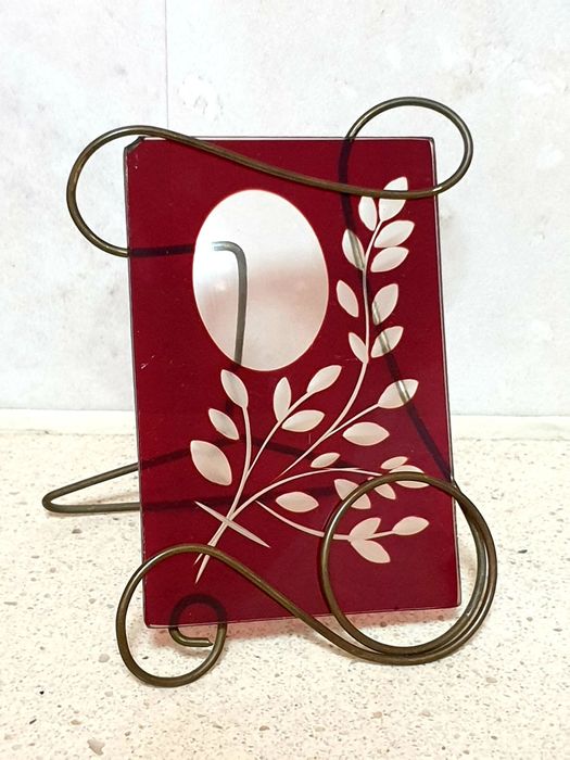 Invulgar antiga moldura com vidro bicolor bizelado