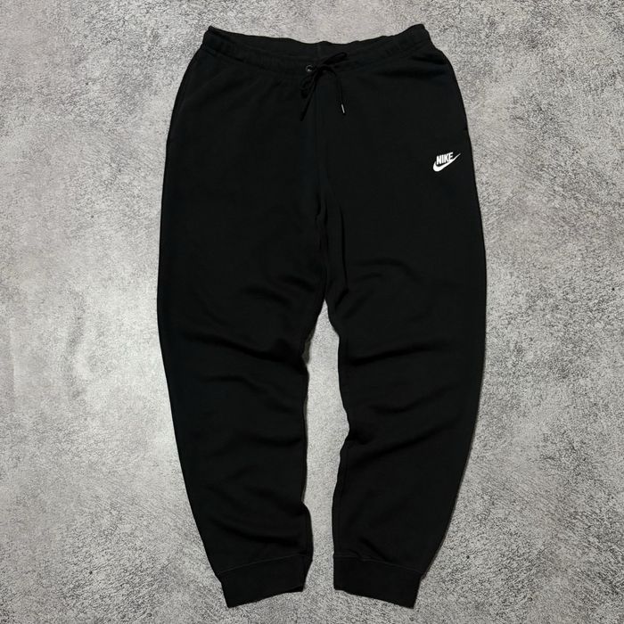 Чоловічі спортивні штани Nike NSW