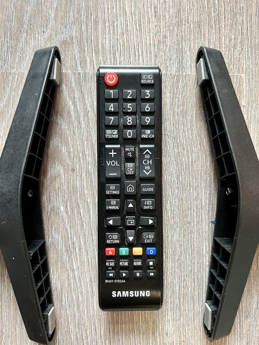 Телевізор Samsung 43 UHD 4K, HDR (NU7090U)