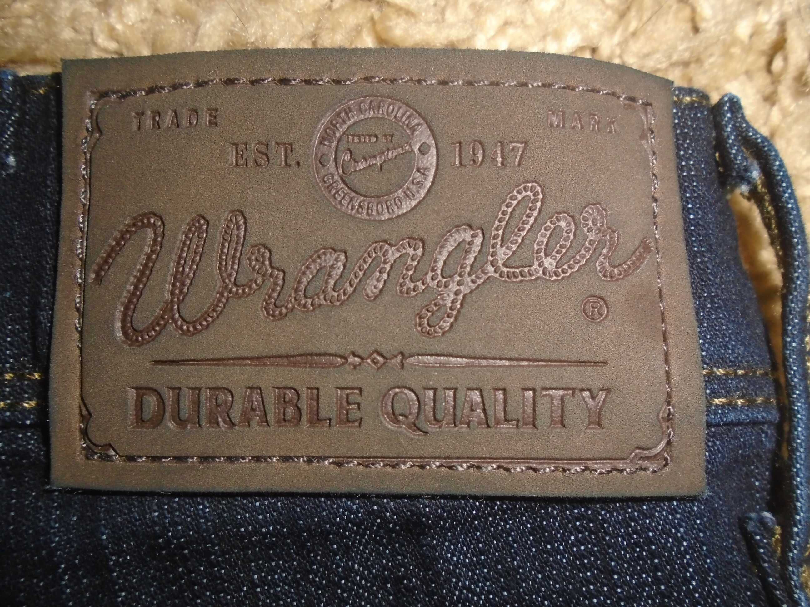 Джинсы Wrangler Regular Fit USA W34-33 L30