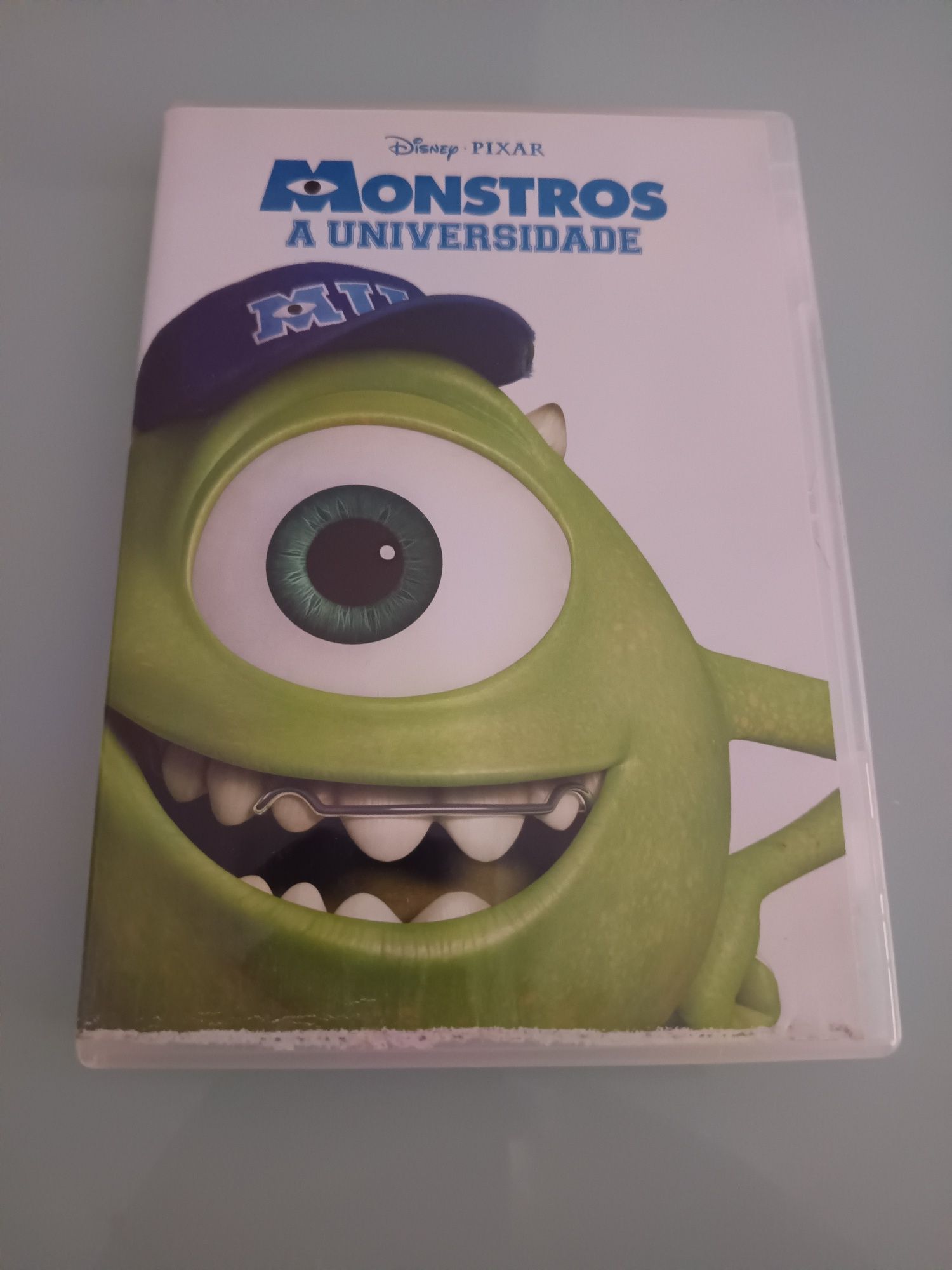 DVD Disney Monstros a universidade