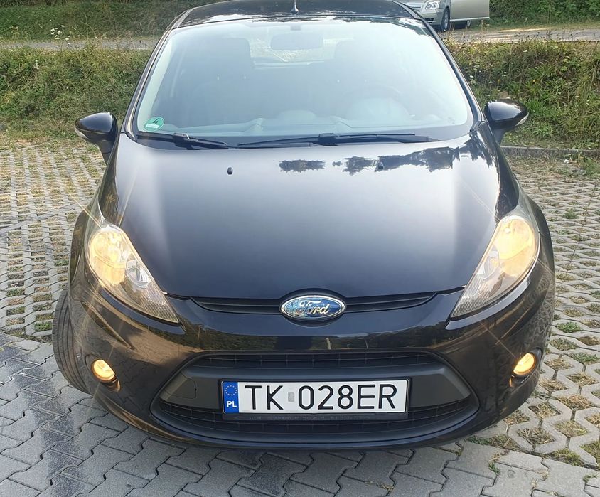 Ford Fiesta 1.6 TDCI Doinwestowany Czujniki Klima Zadbany
