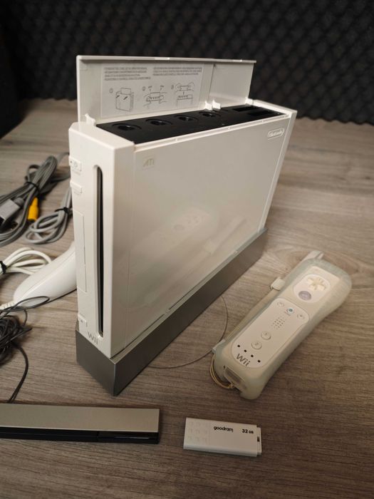 Nintendo Wii RVL-001 SoftMod + HDMI
