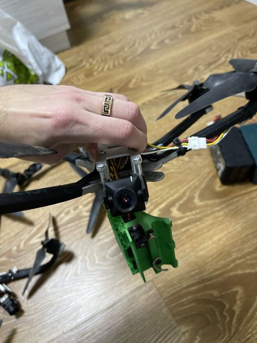 Fpv дрон на продаж, 2 батареї