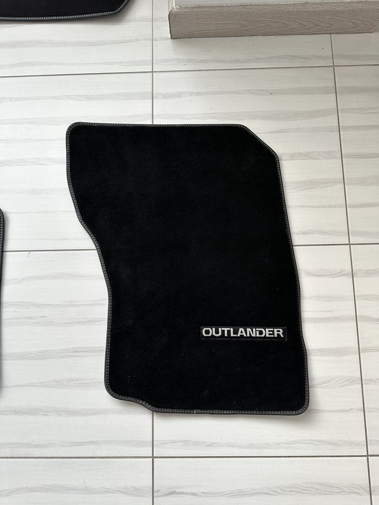 Коврики килими, поліки текстиль  Mitsubishi Outlander 2016